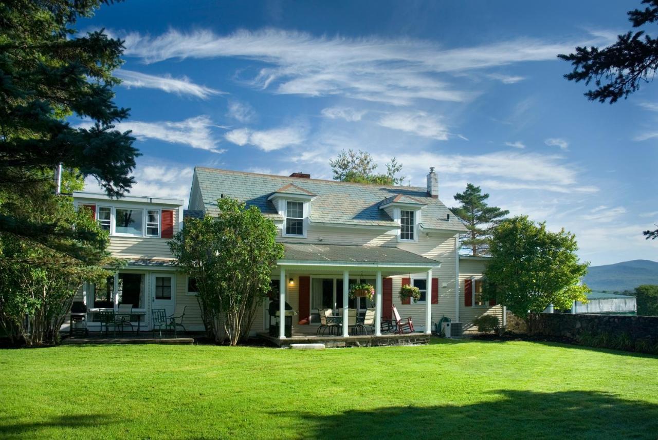 The Equinox Golf Resort & Spa Manchester Exterior photo